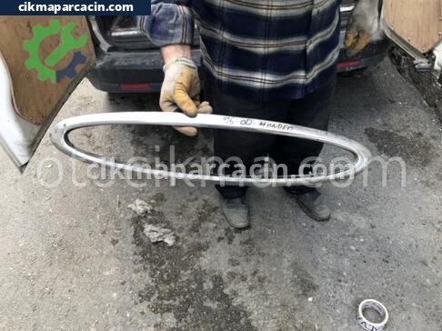 Ford Mondeo Ön Panjur çıkma parça