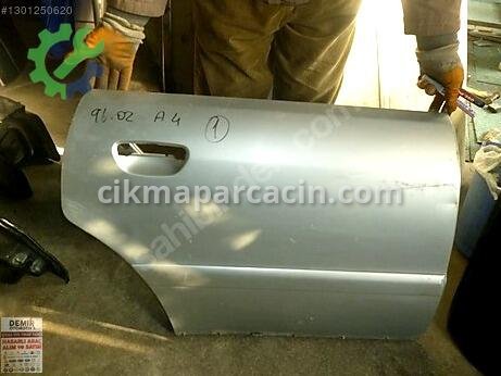 Audi A4 Kapı çıkma parça
