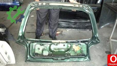 Nissan Micra Bagaj 1996-2002 çıkma parça