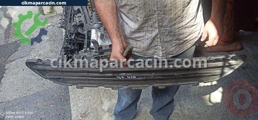 Peugeot 406 Tampon Izgarası çıkma parça
