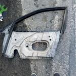 1996 A6 SOL ÖN KAPI DİREĞİ AUDİ ORJİNAL ÇIKMA PARÇA