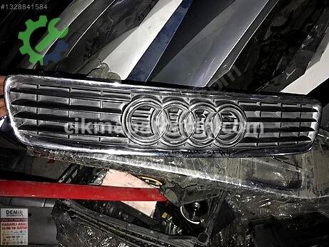 Audi A4 Panjur çıkma parça