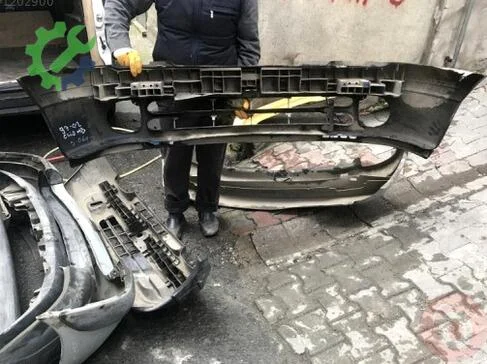 Renault Clio Ön Tampon 1997-2002 çıkma parça