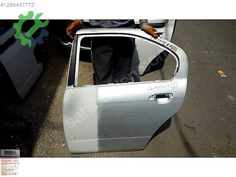 Nissan Primera Sol Arka Kapı çıkma parça