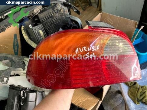 Toyota Avensis Sol Arka Stop çıkma parça