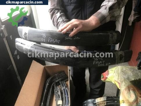 Volkswagen Passat Tampon Izgara Çıtası çıkma parça