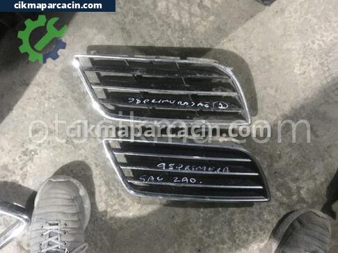 Nissan Primera Panjur çıkma parça