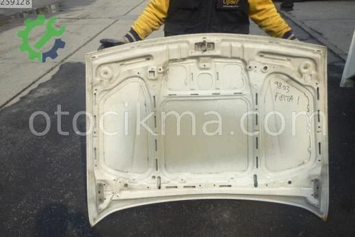 Ford Fiesta Kaput 1998-2002 çıkma parça