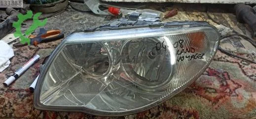 Chrysler Voyager Sol Ön Far 1998-2002 çıkma parça