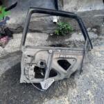 1998-2003 A3 SOL ARKA MEKANİZMALI KAPI DİREĞİ AUDI ÇIKMA PARÇA
