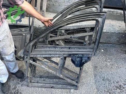 Audi A6 Kapı Direği 1998-2003 çıkma parça