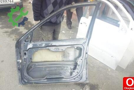 Seat Toledo Sağ Ön Kapı 1998-2004 çıkma parça