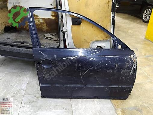 Volkswagen Passat Sağ Ön Kapı çıkma parça