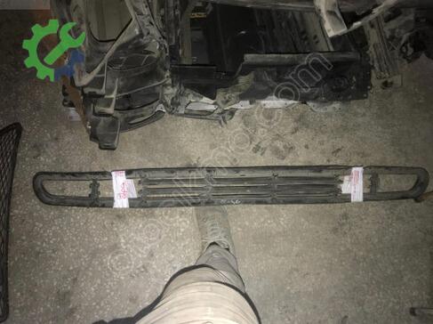BMW 3 Serisi Tampon Izgarası 1998-2006 çıkma parça