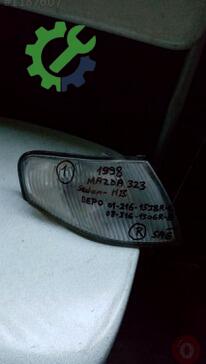 Mazda 323 Sinyal çıkma parça
