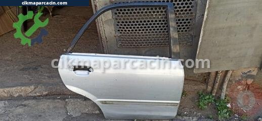 Mazda 323 Arka Kapı çıkma parça