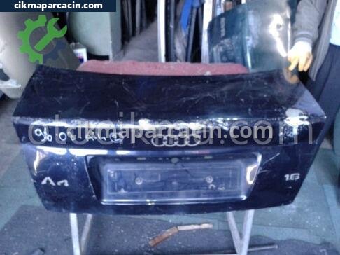 Audi A4 Bagaj çıkma parça