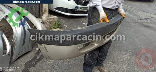 Toyota Corolla Ön Tampon çıkma parça