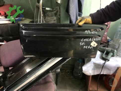 Jeep Cherokee Kapı Çıtası çıkma parça