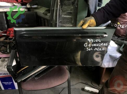 Jeep Cherokee Kapı Çıtası 1999-2004 çıkma parça