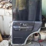 1999-2004 DISCOVERY SAĞ ARKA KAPI LAND ROVER ÇIKMA PARÇA