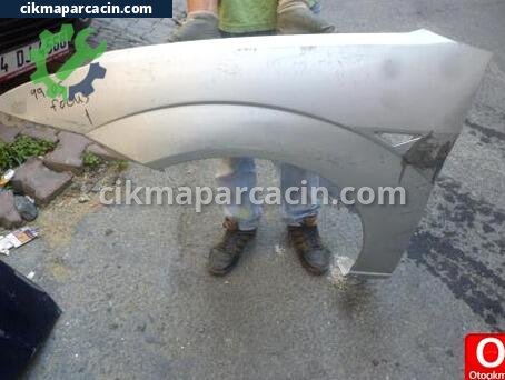 Ford Focus Çamurluk (Arka) çıkma parça