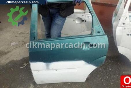 Ford Focus Sol Arka Kapı çıkma parça