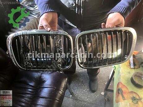 BMW 3 Serisi Panjur çıkma parça