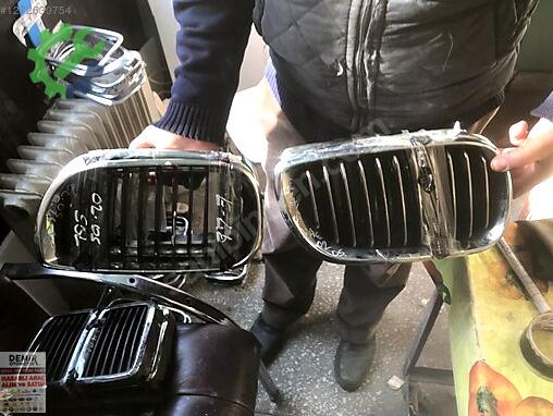 BMW 3 Serisi Panjur çıkma parça