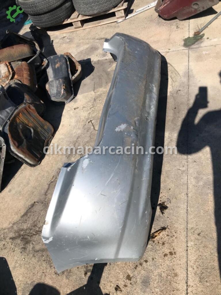 Toyota Auris Arka Tampon çıkma parça