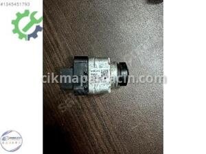 1EA980556F Q4 ID4 OCTAVIA ARKA KAMERA