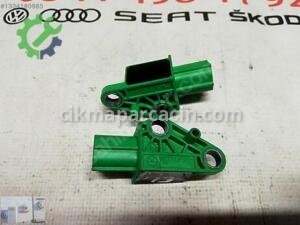 1K0909606C VW SKODA OCTAVİA A5 AİRBAG DARBE SENSÖRÜ 1K0909606