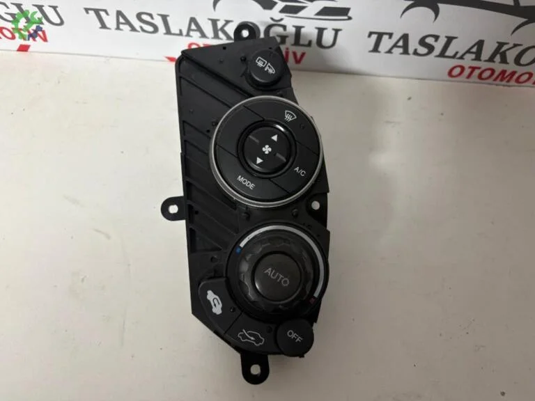 Honda Civic Klima Kontrol Paneli çıkma parça