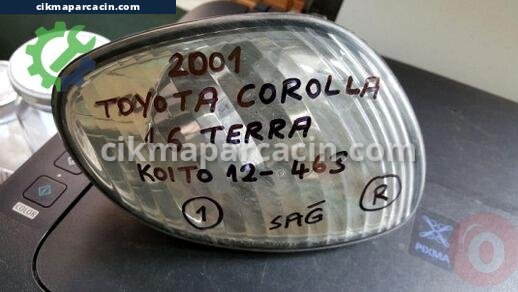 Toyota Corolla Sinyal çıkma parça