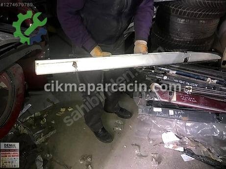 Nissan Primera Kapı Çıtası çıkma parça
