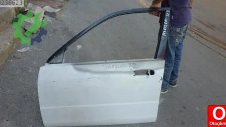Mazda 626 Sol Ön Kapı 2000-2003 çıkma parça