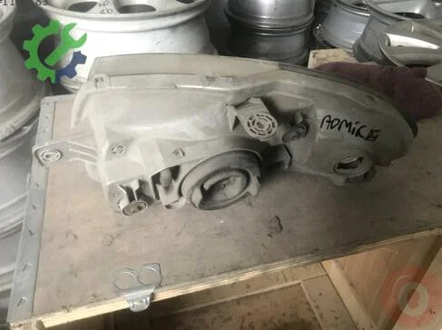 Hyundai Accent Sağ Ön Far 2000-2004 çıkma parça
