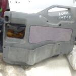 2000 İVECO SAĞ ÖN KAPI DÖŞEMESİ İVECO ORJİNAL ÇIKMA PARÇA
