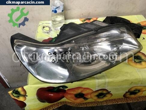 Peugeot 306 Sağ Ön Far çıkma parça