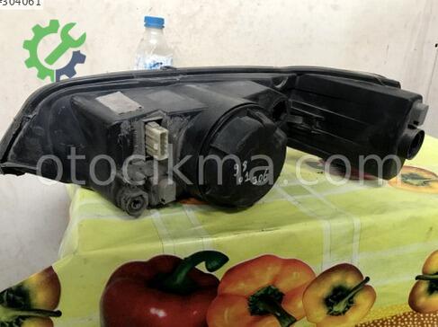 Peugeot 306 Sağ Ön Far 2001-2003 çıkma parça