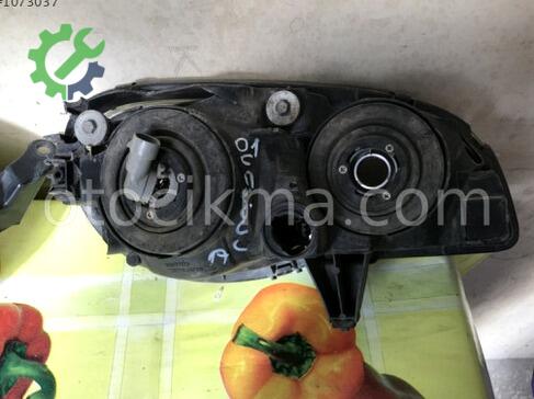 Toyota Corolla Far 2001-2003 çıkma parça
