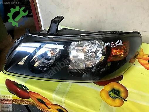 Nissan Almera Far çıkma parça