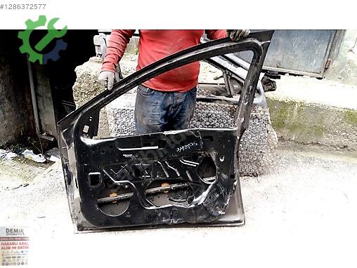 Chrysler Neon Sağ Ön Kapı çıkma parça