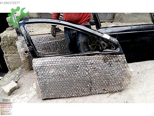 Chrysler Neon Sağ Ön Kapı çıkma parça