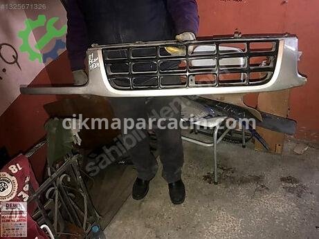 Opel Frontera Panjur çıkma parça