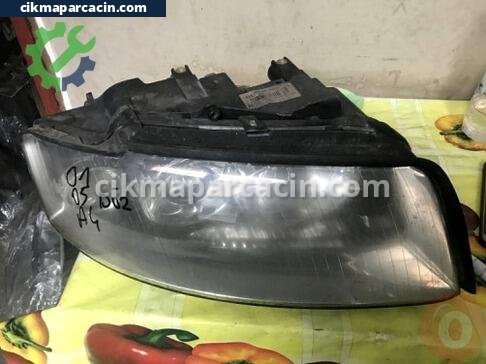 Audi A4 Far çıkma parça