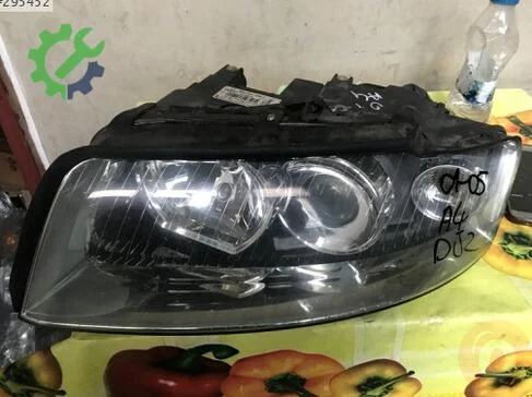 Audi A4 Far 2002-2004 çıkma parça