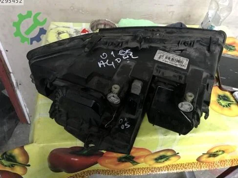 Audi A4 Far 2002-2004 çıkma parça