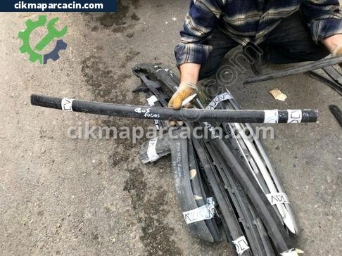 Ford Focus Tampon Izgara Çıtası çıkma parça