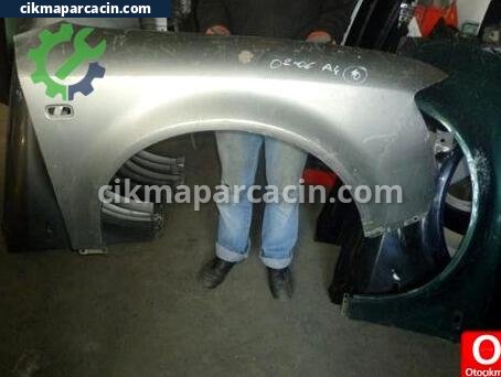 Audi A4 Sağ Ön Çamurluk çıkma parça